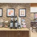Microtel Inn And Suites North Canton 